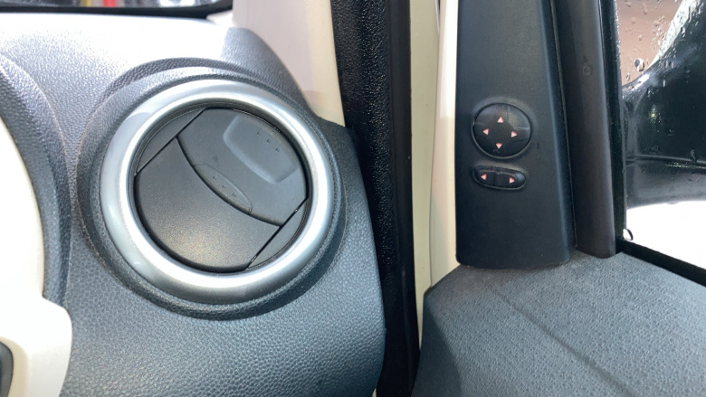 Ford Ka 1.2 Zetec 3dr [Start Stop] Petrol Hatchback